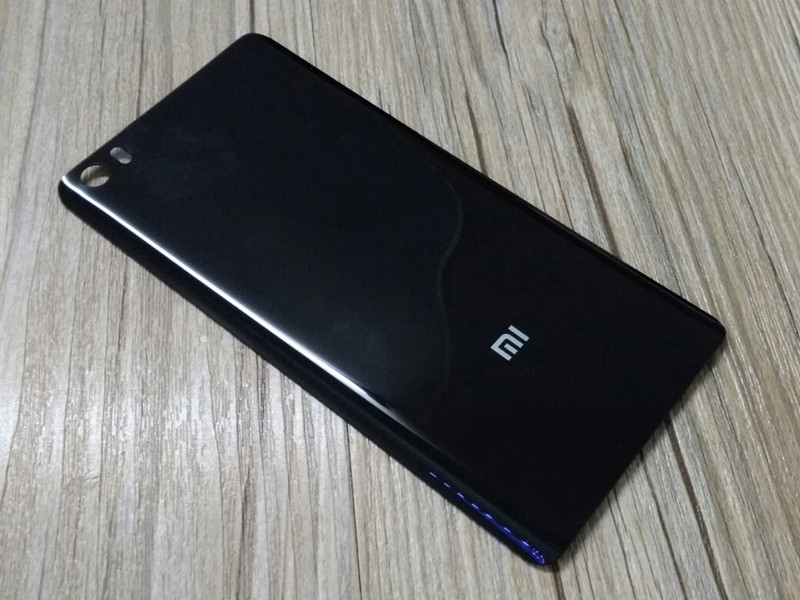 thay nắp lưng xiaomi mi6 chính hãng 8 thay nắp lưng xiaomi mi6 chính hãng 8