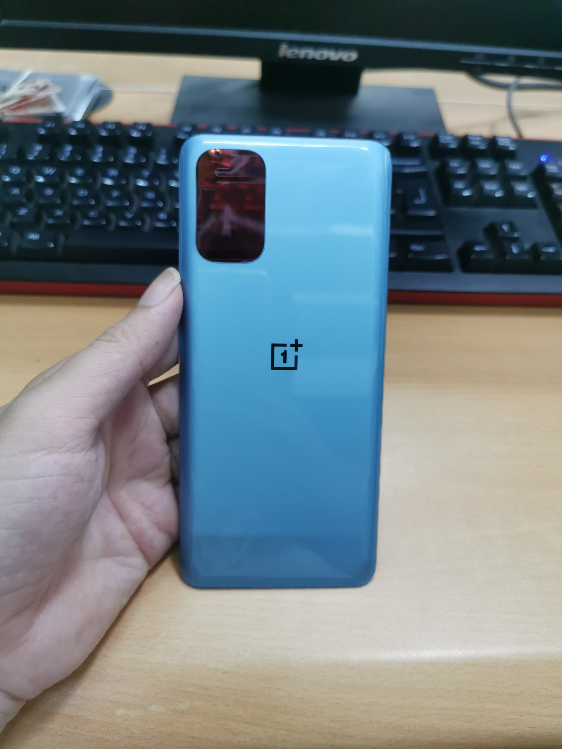 thay nắp lưng oneplus 9r kính thay nắp lưng oneplus 9r kính